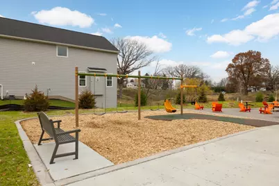 2164 Eustis Street, Roseville, MN 55113 - Photo 41