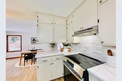 9052 Jackson Avenue, Circle Pines, MN 55014 - Photo 7