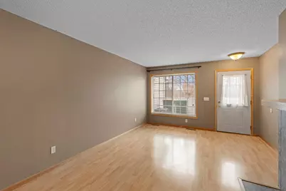 20504 Erin Court #3, Farmington, MN 55024 - Photo 9