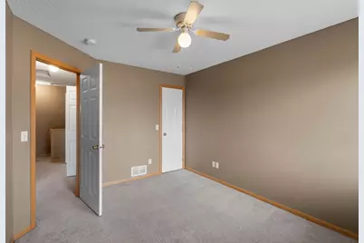 20504 Erin Court #3, Farmington, MN 55024 - Photo 31