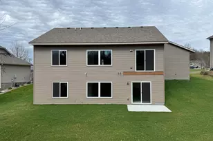 2804 Oaklawn Dr, Northfield, MN 55057 - Photo 3