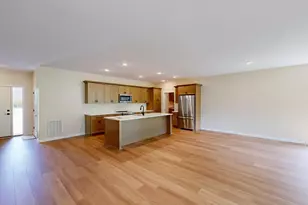 2804 Oaklawn Dr, Northfield, MN 55057 - Photo 11