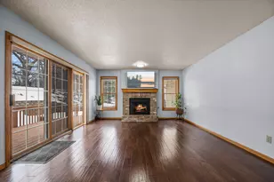 1602 Regatta Dr, Woodbury, MN 55125 - Photo 3