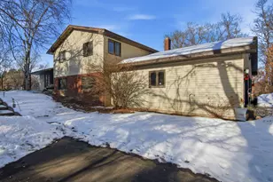 4304 Tamara Dr, Eau Claire, WI 54701 - Photo 5