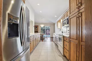 2536 7th Ave SE, Willmar, MN 56201 - Photo 9