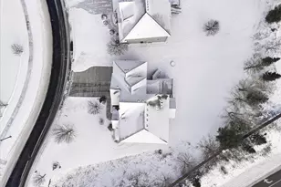 4212 Parkview Ln, Anoka, MN 55303 - Photo 11