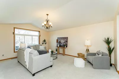 2770 Kenosha Lane NW, Rochester, MN 55901 - Photo 5