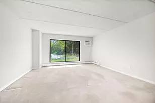 10411 Cedar Lake Rd, Minnetonka, MN 55305 - Photo 9