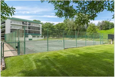 10411 Cedar Lake Road #213, Minnetonka, MN 55305 - Photo 31