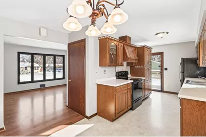 6381 Rath Drive, Woodbury, MN 55125 - Photo 9