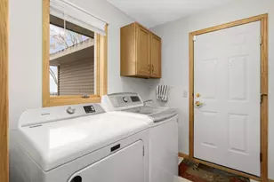 195 S Medina St, Loretto, MN 55357 - Photo 17