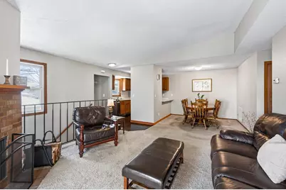 1046 E Travelers Trail #39, Burnsville, MN 55337 - Photo 7