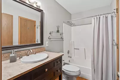 1046 E Travelers Trail #39, Burnsville, MN 55337 - Photo 17