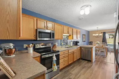 3574 Sterling Heights Drive #H, River Falls, WI 54022 - Photo 9