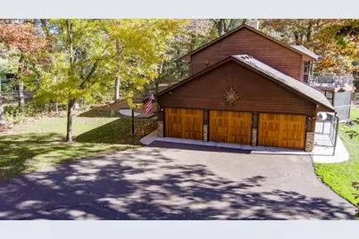 8717 Demontreville Trail N, Lake Elmo, MN 55042 - Photo 5