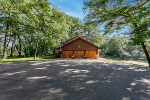 8717 Demontreville Trail N, Lake Elmo, MN 55042 - Photo 11