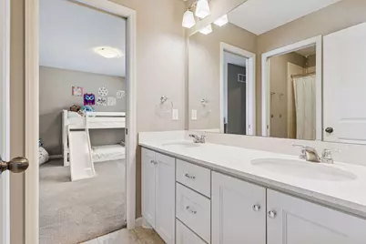 5855 Zanzibar Lane N, Plymouth, MN 55446 - Photo 23