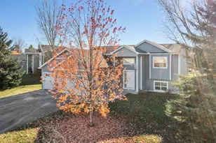 905 Bellaire Blvd NW, Isanti, MN 55040 - Photo 7