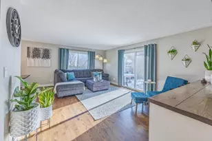 2 Belvidere St E, Saint Paul, MN 55107 - Photo 17