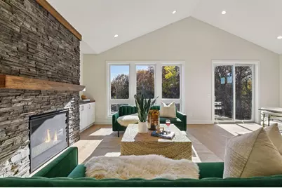 1907 Brookeview Court, Carver, MN 55315 - Photo 9