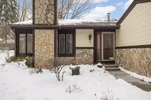 3159 Quarry Ct, Eagan, MN 55121 - Photo 3