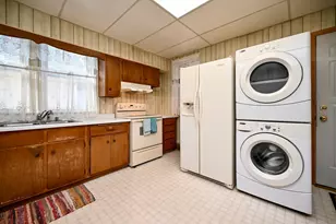 518 E 3rd St, Winona, MN 55987 - Photo 7