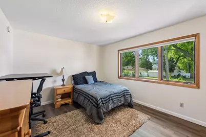 605 E 70th Street, Richfield, MN 55423 - Photo 9