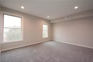 298 Jenks Ave, Saint Paul, MN 55130 - Photo 13