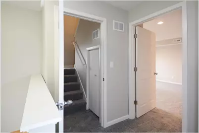 298 Jenks Avenue, Saint Paul, MN 55130 - Photo 9