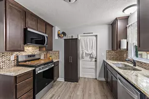 8827 Lincoln Street NE, Blaine, MN 55434 - Photo 11