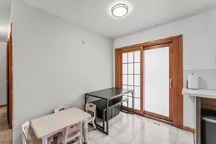 1715 Louise Ave, Saint Paul, MN 55106 - Photo 23