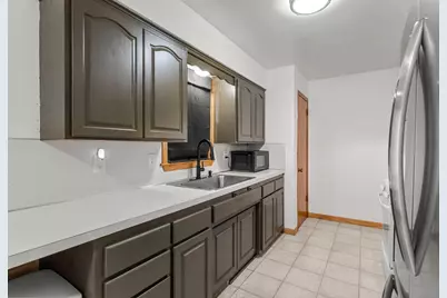 1715 Louise Avenue, Saint Paul, MN 55106 - Photo 19