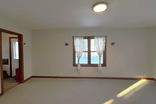 519 Spruce St, Fergus Falls, MN 56537 - Photo 11