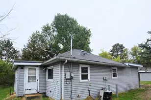 513 26th St NW, Bemidji, MN 56601 - Photo 1