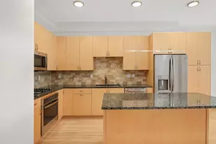 1240 S 2nd St, Minneapolis, MN 55415 - Photo 9