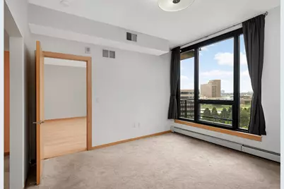 1240 S 2nd Street #723, Minneapolis, MN 55415 - Photo 15