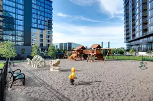 1240 S 2nd St, Minneapolis, MN 55415 - Photo 43