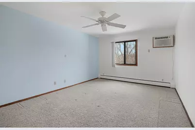 10451 Greenbrier Road #211, Minnetonka, MN 55305 - Photo 9