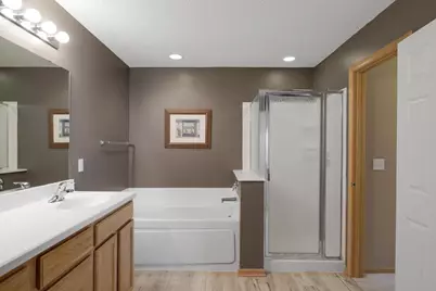 11122 Aberdeen Street NE #H, Blaine, MN 55449 - Photo 29