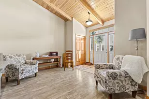 2603 Margaret St N, North Saint Paul, MN 55109 - Photo 5