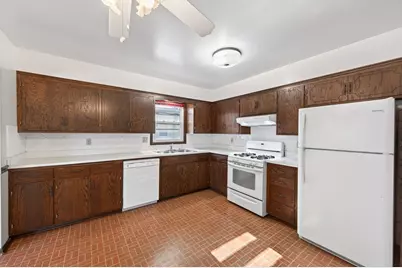 5920 Colfax Avenue N, Brooklyn Center, MN 55430 - Photo 9