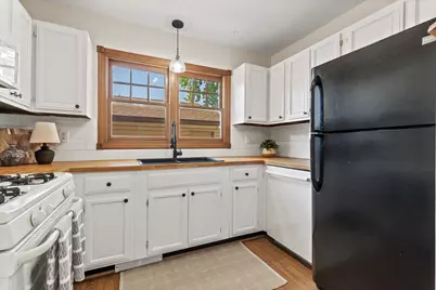 13501 Heather Hills Drive, Burnsville, MN 55337 - Photo 11