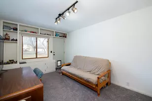 232 W Skyline Ct, Mankato, MN 56001 - Photo 17