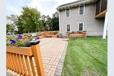 401 Highway 7, Excelsior, MN 55331 - Photo 19