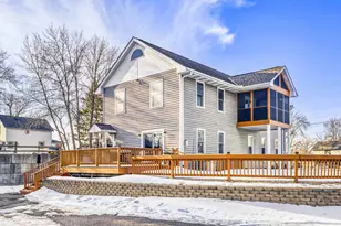 401 Hwy 7, Excelsior, MN 55331 - Photo 1