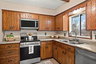 6830 SE 36th St, Rockford, MN 55373 - Photo 7