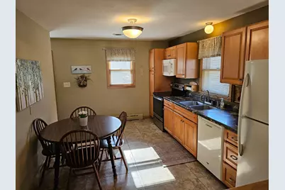 307 4th Avenue W, Lamberton, MN 56152 - Photo 5