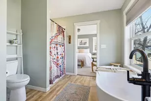 511 4th St, Hudson, WI 54016 - Photo 9