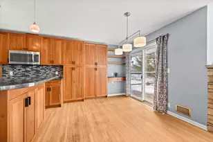 5169 Abercrombie Dr, Edina, MN 55439 - Photo 7