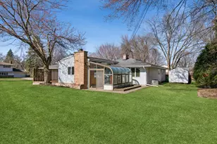 2201 Tamarack Ln, Burnsville, MN 55337 - Photo 7